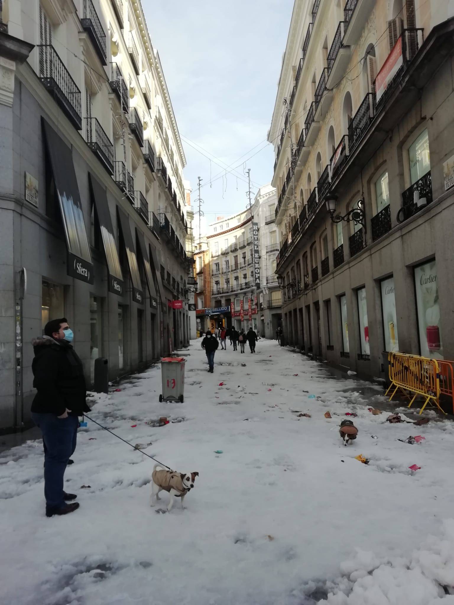 Hrvati u zaleđenom Madridu: 'Cijevi su se smrznule, voda nam stigne tek kad se led otopi'