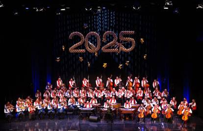 Orkestar '100 romskih violina' 6. prosinca u dvorani Lisinski