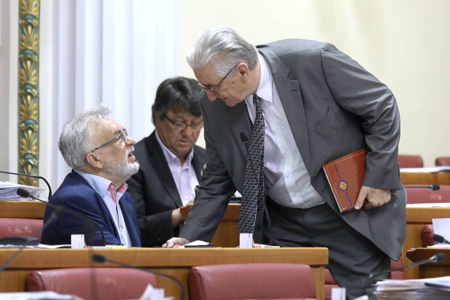 'Zbog otkaza u Konzumu tražit ćemo ostavku ministrice Dalić'