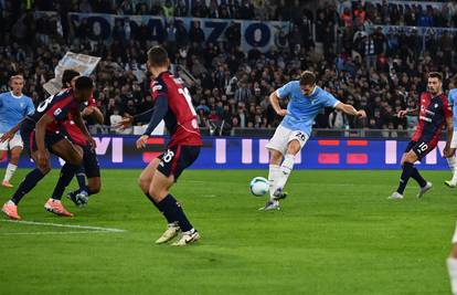 Lazio srušio Cagliari i produžio niz bez poraza na šest utakmica. Toma Bašić ušao u 65. minuti