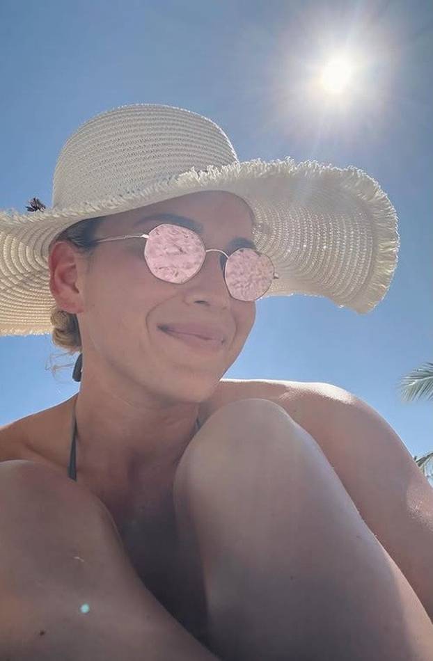 FOTO Sushi, sunce i zlatne plaže. Donna Vekić uživala u Meksiku, druge tenisačice joj pozavidjele