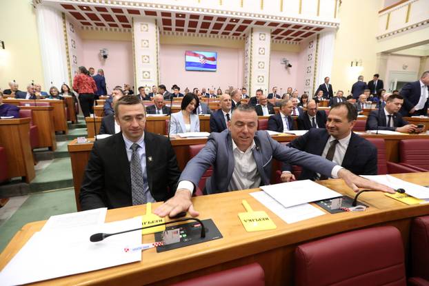 Konstituirajuća sjednica 11. saziva Hrvatskog sabora