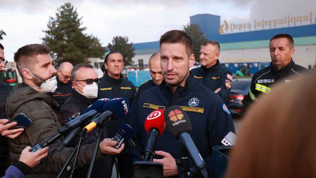 Osijek: Gradonačelnik sa suradnicima obišao požarište