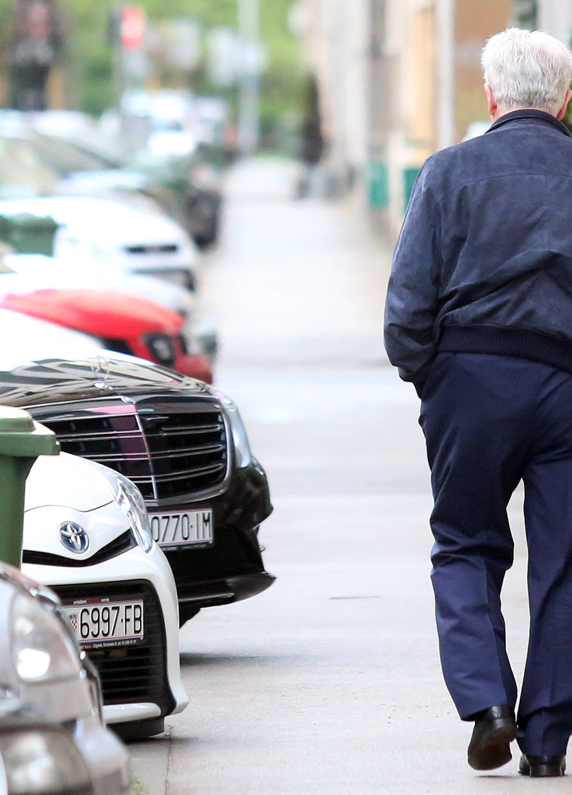 Bježao od kamere: Ivica svako jutro ide frizeru, kosa mu strši