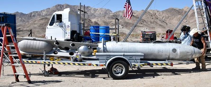 'Mad' Flat-Earther to Launch Himself 5,000 Feet "Homemade Astronauts."