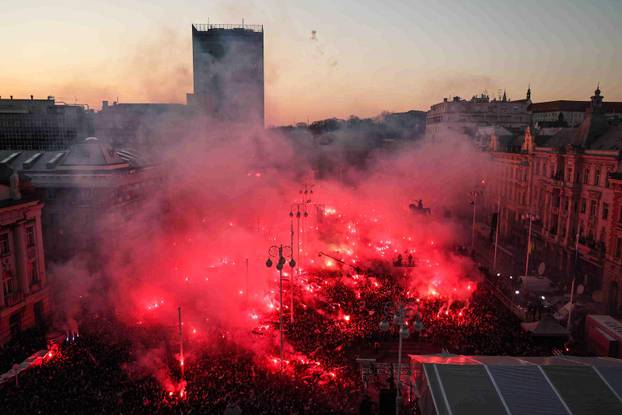 Zagreb: Bakljada na svečanom dočeku hrvatske rukometne reprezentacije