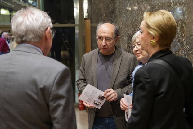 Zagreb: Poznate osobe na premijeri komedije "Papučari" autora Mire Gavrana, u režiji Mladene Gavran