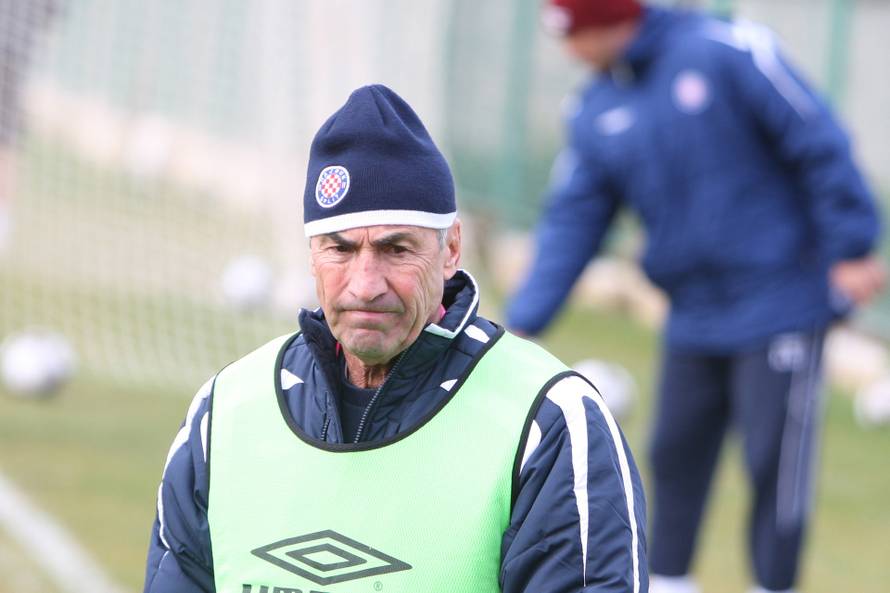 Split: Nogometni klub Hajduk na pripremama u Postirama na Bra?u