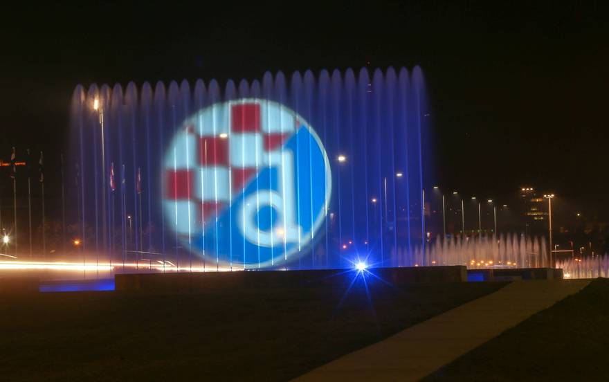 Zagrebačke fontane svijetle Dinamu u čast za europsko 'proljeće'