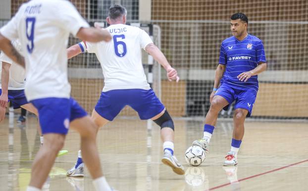 Zagreb: Veterani Dinama i Hajduka odigrali humanitarnu utakmicu