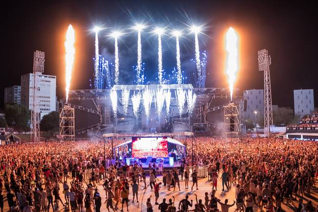 Split - Treca Vecer Ultra Festivala. Vatromet.
