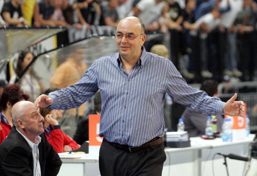 Vujošević u četvrtak preuzima košarkašku reprezentaciju BiH!