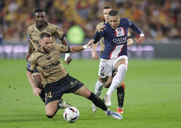 Ligue 1 - RC Lens v Paris St Germain