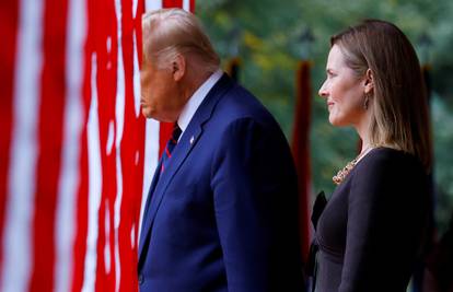 Tko je Amy Coney Barret? Protiv je pobačaja, majka čak 7 djece