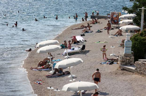 Šibenik: Spas od toplinskog udara uz more