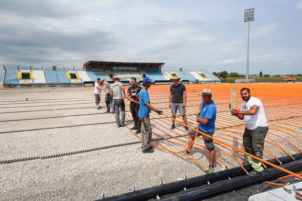 Radovi na Gradskom stadionu u Velikoj Gorici