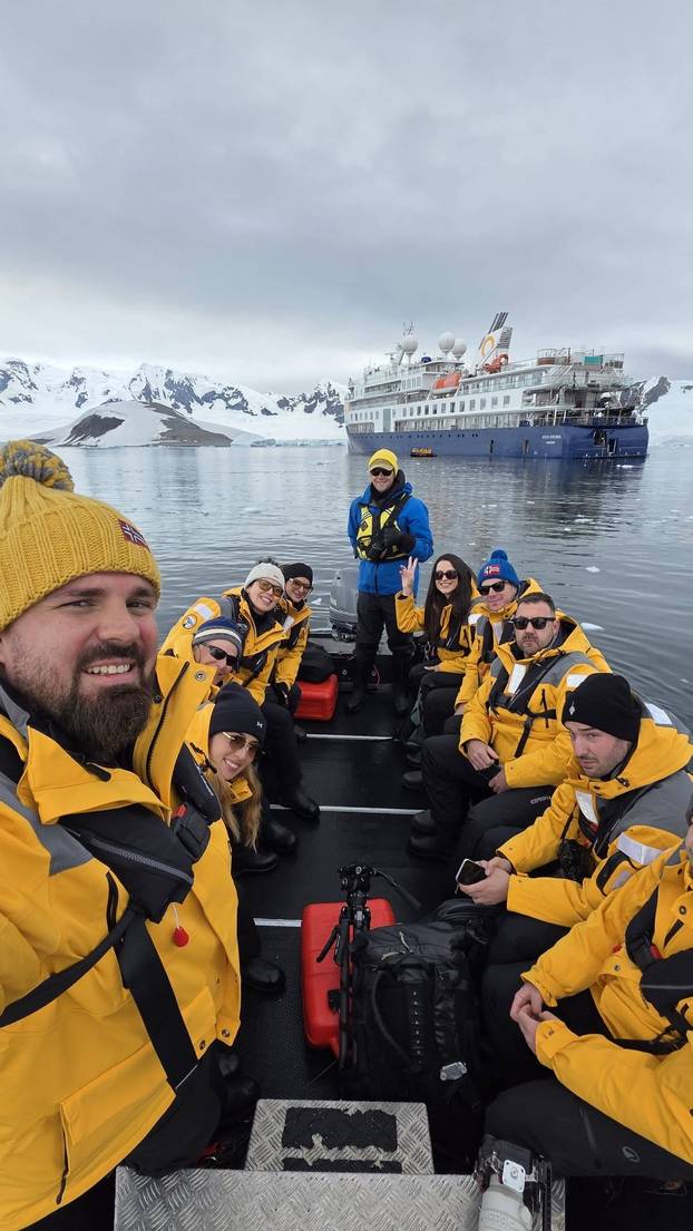 FOTO Ovo je ekipa koja je otišla na Antartiku za 17 tisuća eura