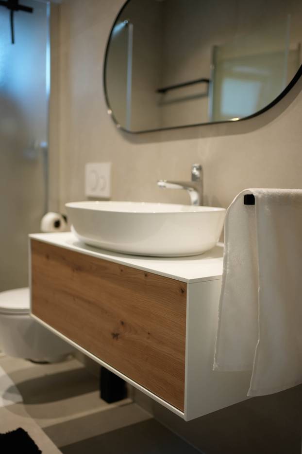 FOTO Wellness oaza u blizini Zagreba: Moderna 'koliba' savršen je spoj luksuza i prirode