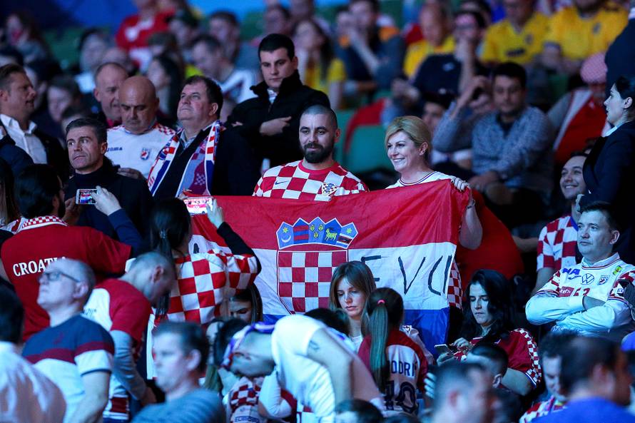 Stockholm: Hrvatske rukometaše bodri predsjednica sa suprugom te Zdravko Marić