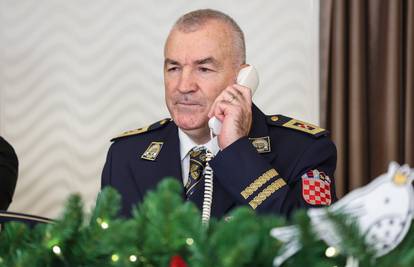 Doznajemo! Kaznili šefa policije: Primio regres i dar za djecu pa to vratio u proračun