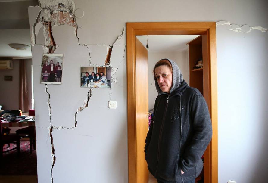 'Taman smo otplatili kredit, a u jednom jutru se sve to urušilo'