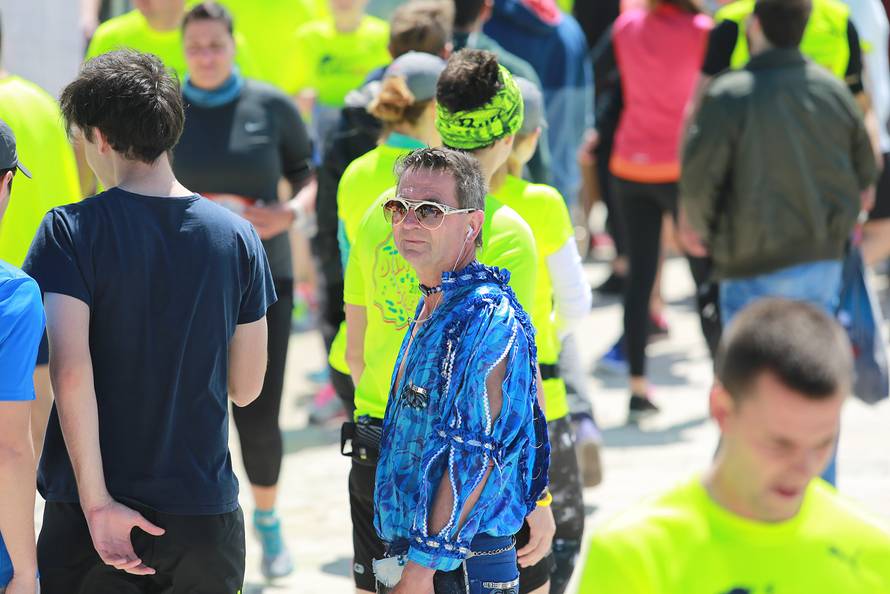 Više od 8 tisuća trkača danas u Zadru trčalo 'Wings for life'