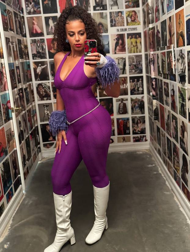 FOTO Ona je 'Bomba', doslovno. Nekad je najavljivala borbe pa promijenila posao. I voli kečera