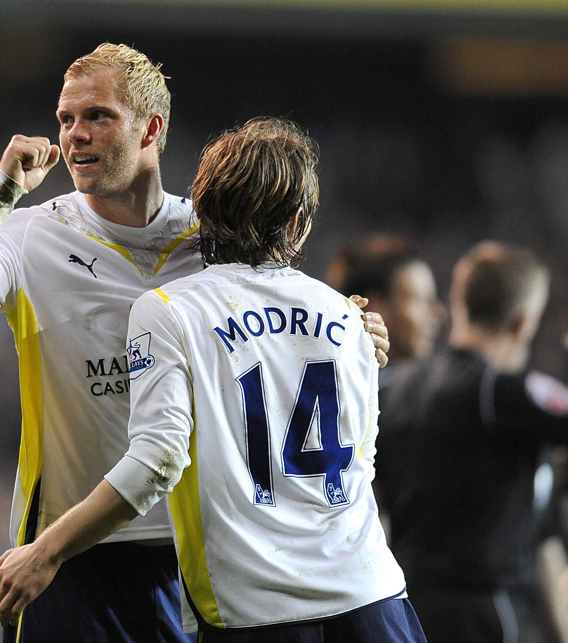 Soccer - Barclays Premier League - Tottenham Hotspur v Arsenal - White Hart Lane