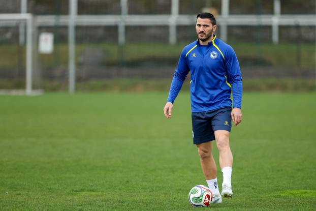 Sarajevo: Trening nogometne reprezentacija BiH uoči finalne utakmice doigravanja za Svjetsko prvenstvo