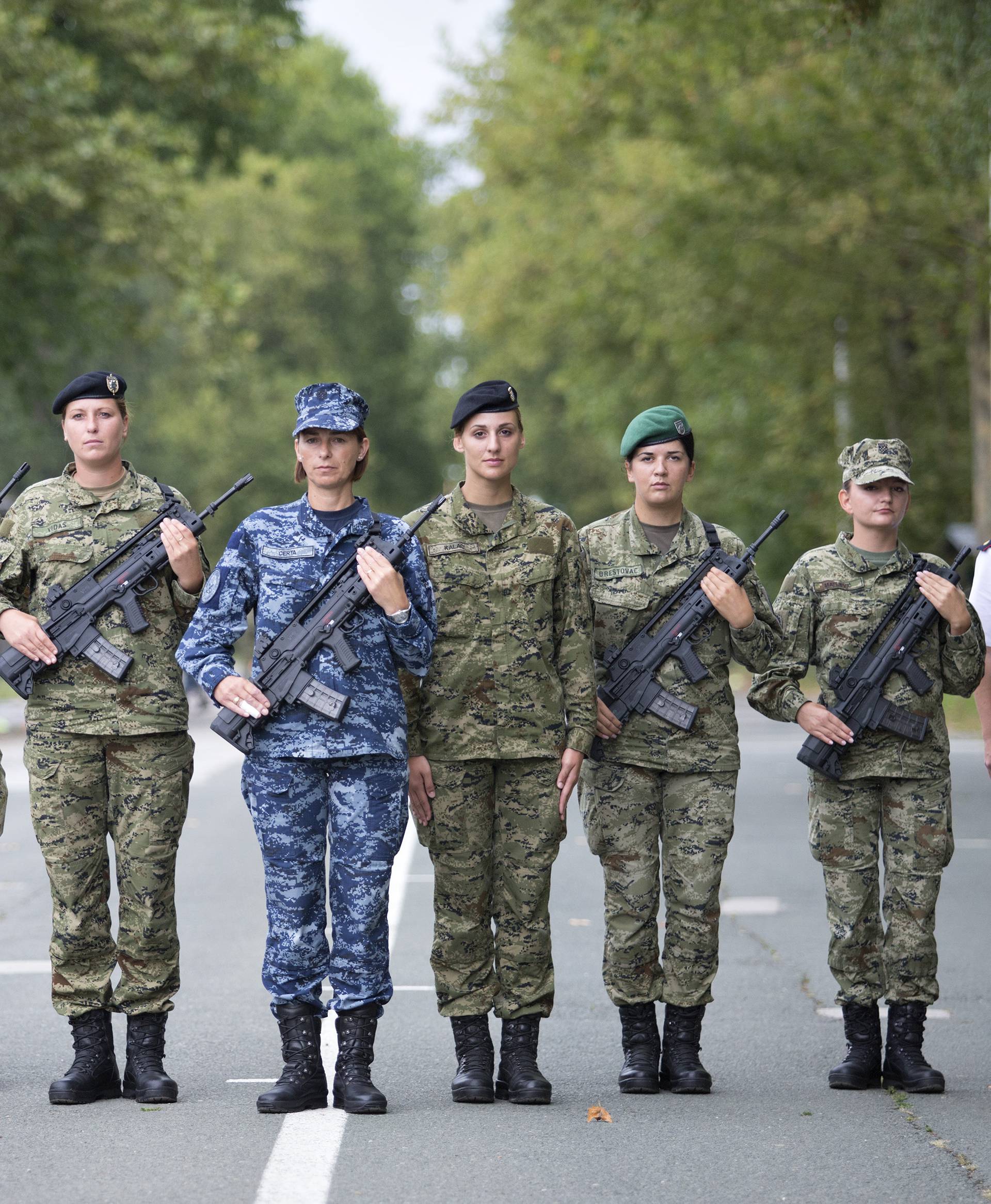 Žene koje ruše predrasude: Lijepe su, moćne i naoružane...