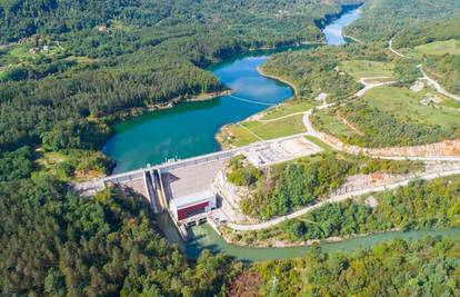 Možemo! traži zabranu rada hidroelektrane Lešće: Promjene štete za floru i faunu rijeke