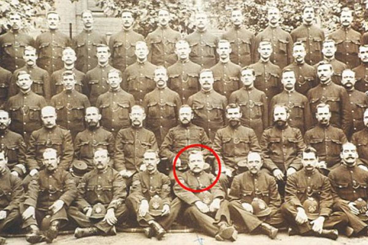 Jack Trbosjek bio inspektor S. Yarda i lovio je samog sebe?
