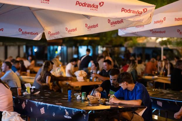 Zagreb: Otvoren Food Truck Festival