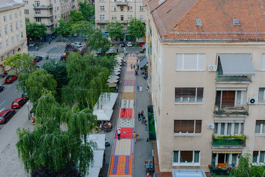 Umjetnik koji je oslikao 'Malu Martićevu': Još me bole leđa, radili smo po 15 sati dnevno