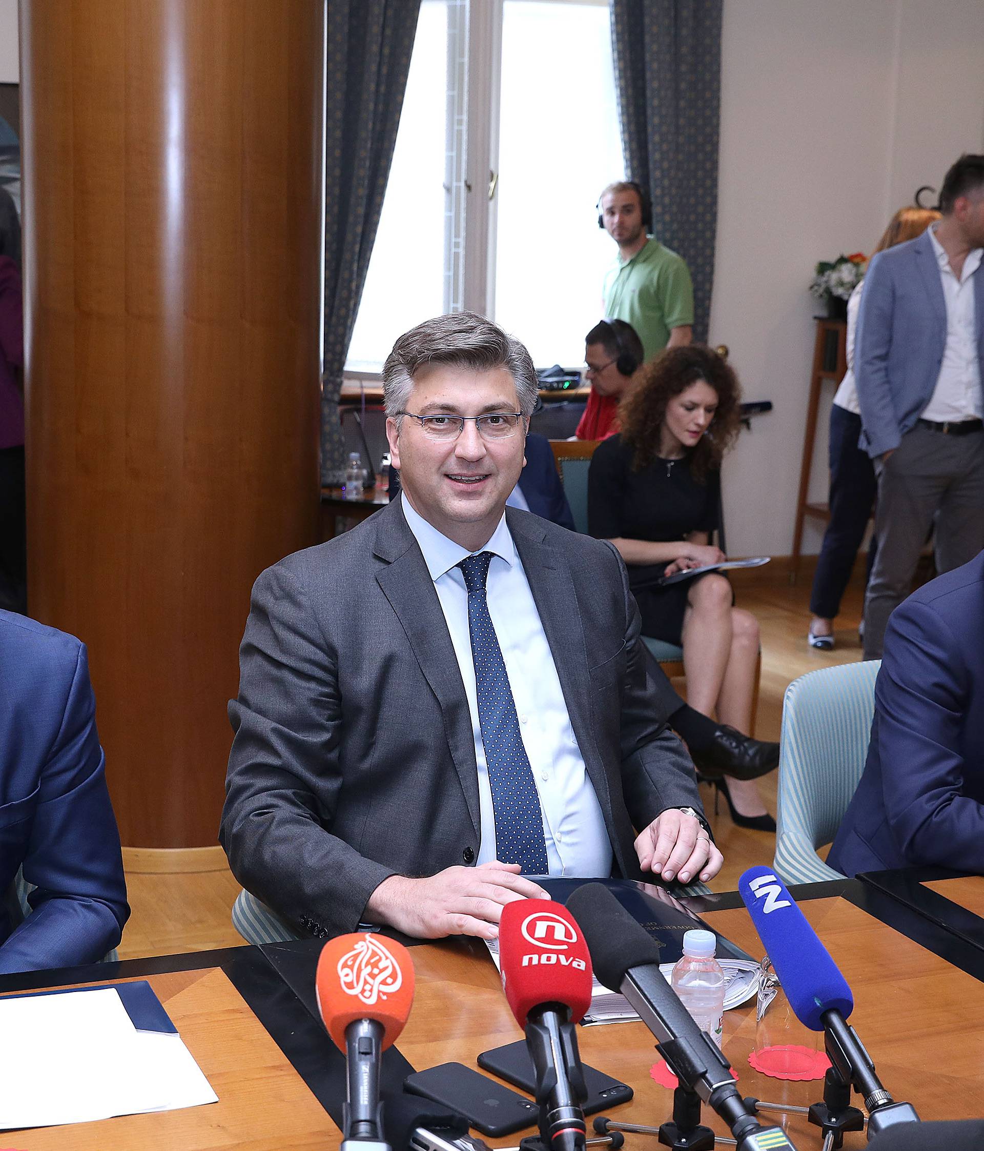 Odbori su podržali kandidature Tolušića  i  Horvata za Vladu
