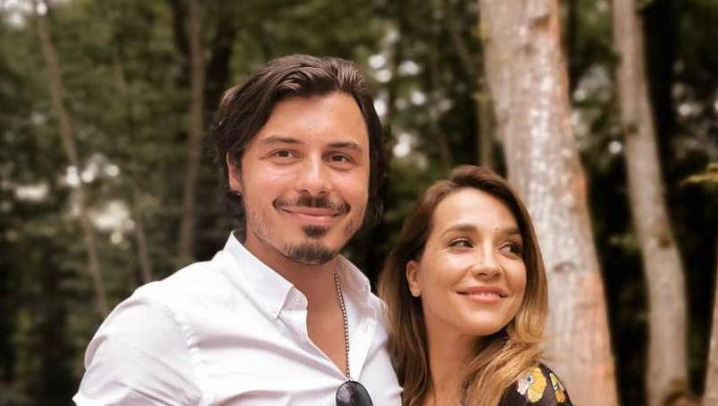 Marijana Batinić i suprug ljubili se ispred poznate katedrale u Milanu: 'Kao dva šmokljana'