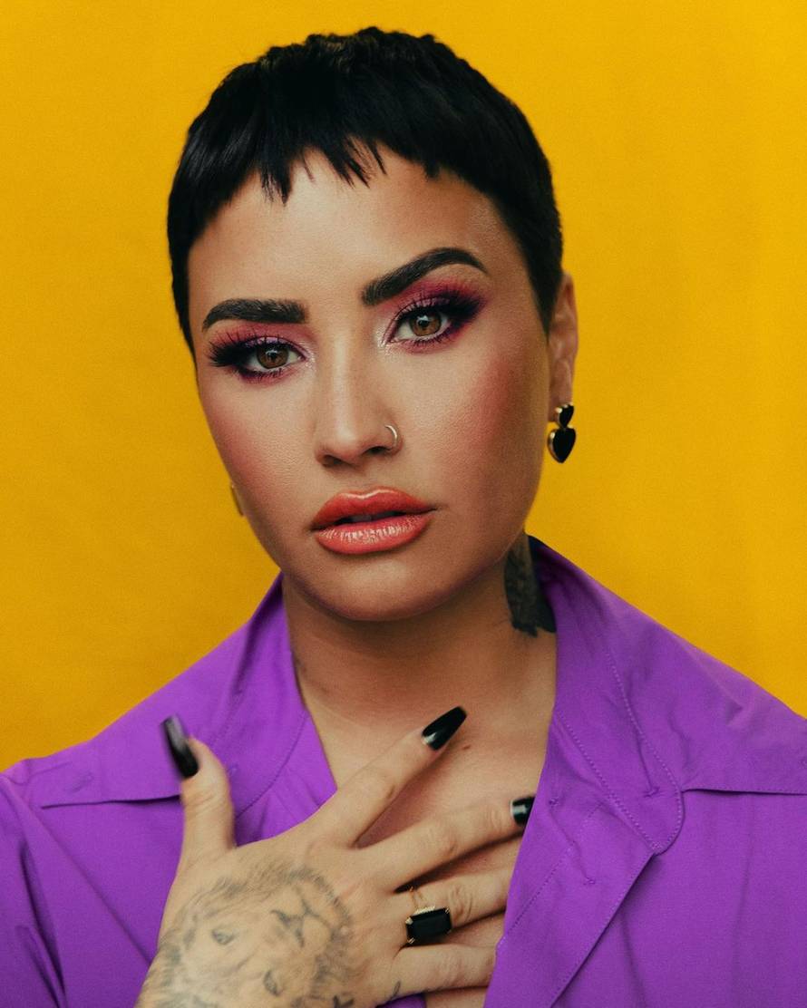 Demi Lovato: 'Čudno mi je kad mi ljudi kažu 'ona', ponekad i ja sama sebe zbunim, ali to je ok'