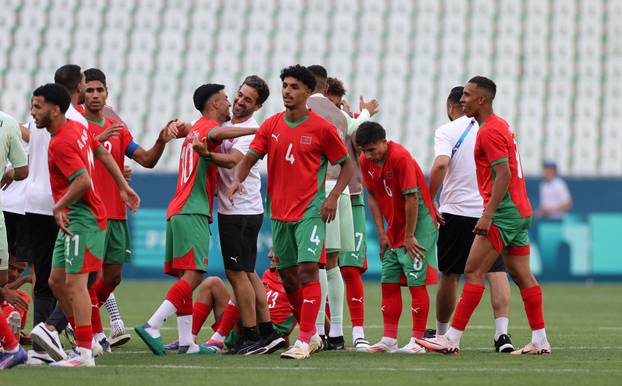Football - Men's Group B - Argentina vs Morocco