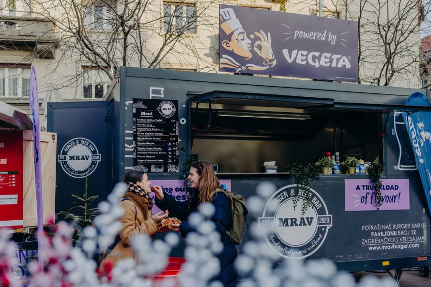 Ne propustite spektakl na novoj blagdanskoj lokaciji - Britancu!