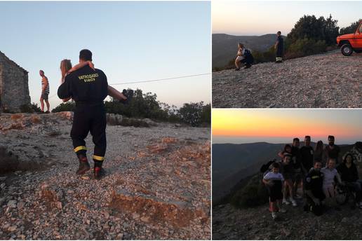 Vatrogasci nosili ženu koja ima paralizu da vidi zalazak sunca