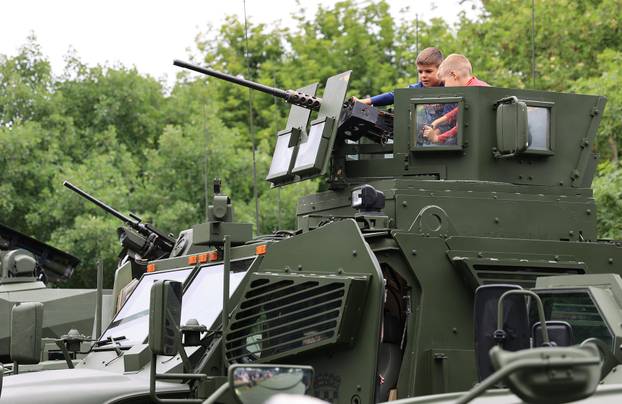 Zagreb: Proslava Dana državnosti na Jarunu 