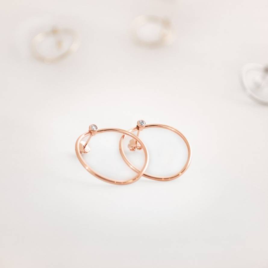 Moderni i elegantni nakit stvoren za ljubiteljice sjaja