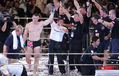Bivši menadžer Cro Copa: Mafija u Japanu označila me za smrt, prislonili su mi pištolj na čelo...