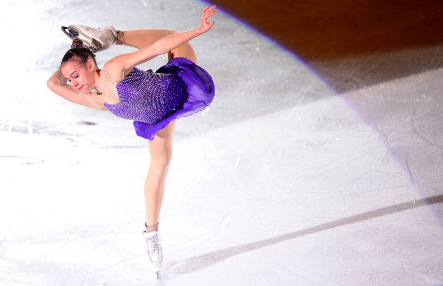 Najljepše 'tete' Zlatne piruete: Klizačice su oduševile Ledenu