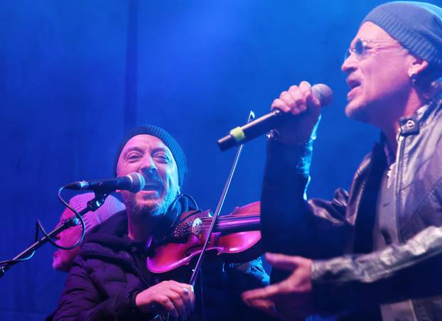 Šibenik: Koncertom Gibonnija započela 10. Adventura