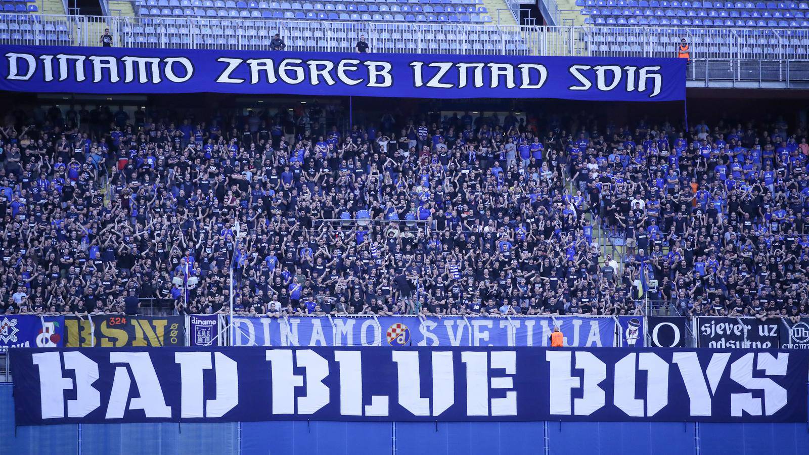 Atmosfera na stadionu Maksimir tijekom utakmice Dinama i Astane