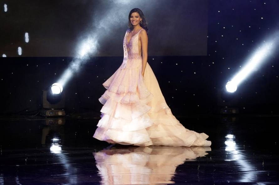 Miss Puerto Rico Stephanie Del Valle participates in the Miss World 2016 Competition in Oxen Hill, Maryland.