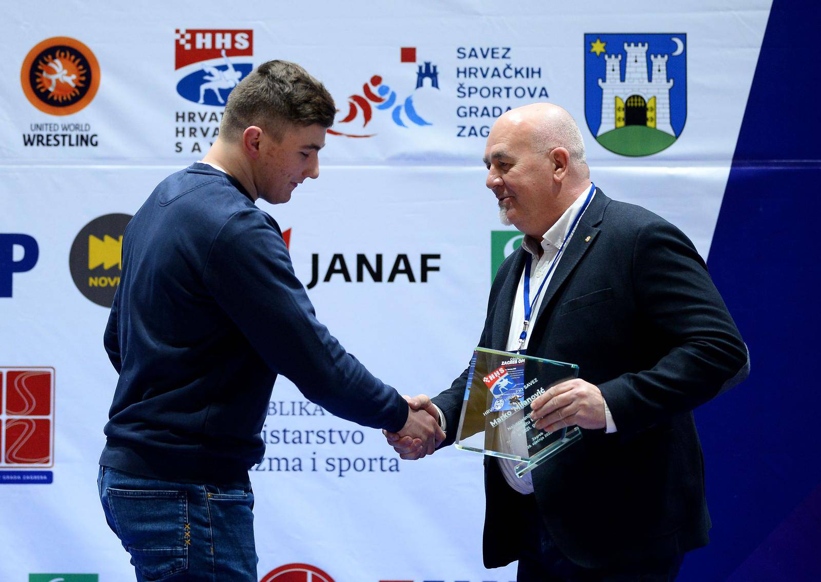 Marko Milanović, sin predsjednika RH Zorana Milanovića, dobio priznanje za najuspješnijeg hrvača među kadetima