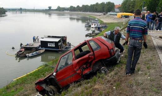 Nakon sudara Fiat završio u Savi, putnici se spasili