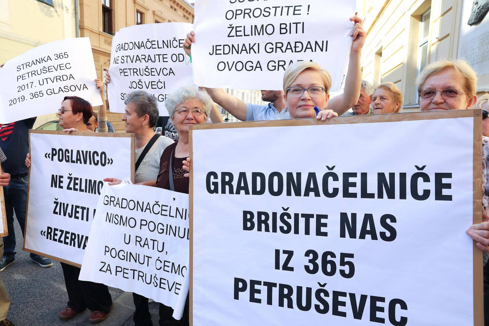 Grad Zagreb ne odustaje: Već su uselili 14 obitelji u zgradu